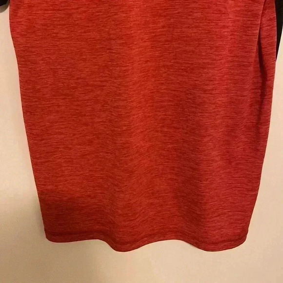 Mens  Medium Red Rawlings Workout Shirt - Picture 8 of 8